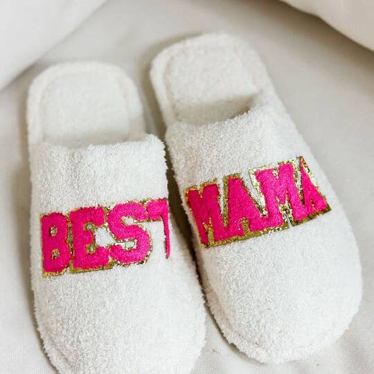 'Best Mama' White Embroidered Fuzzy Cozy Slippers