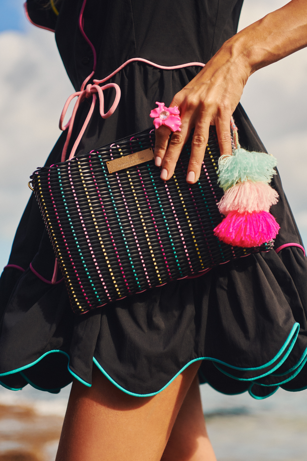 Sprinkle Black Cay Crossbody/Clutch