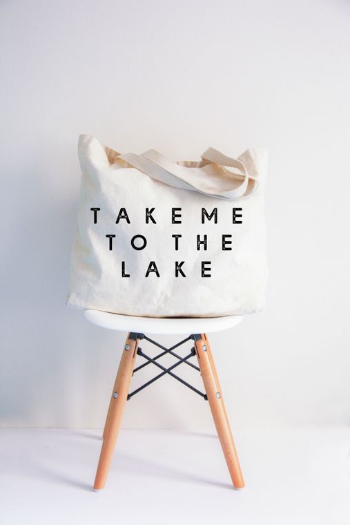 The perfect tote for the lake, errands, grocery shopping, etc.  Cute & Casual, it's prefect for every day!  Take me to the Lake XL Tote Bag *Measures 20